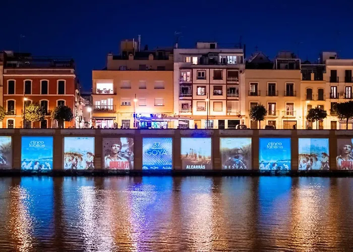 LUISAHOUSE, en el corazón de Sevilla y Triana, España