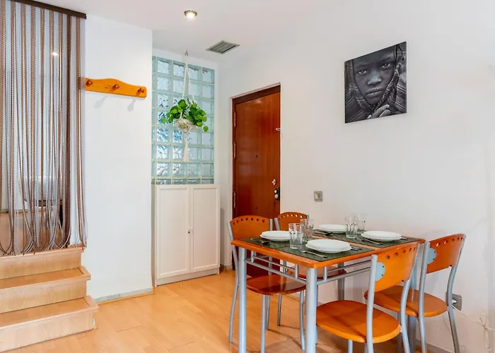 Apartamento Holi-Rent Esperanza Sevilla, España