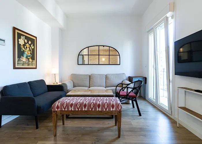Sepúlveda, moderno apartamento by OUTIN