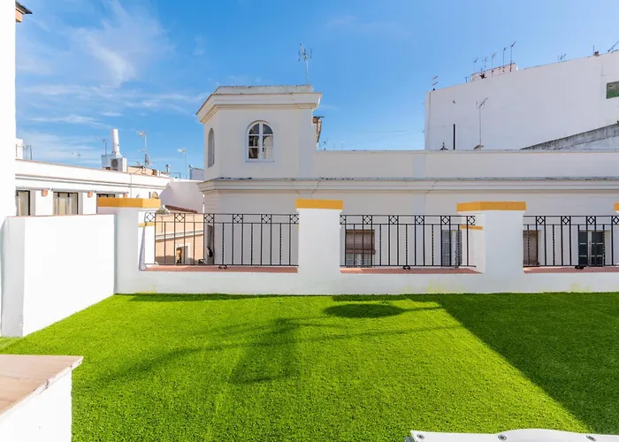 Sevillebnb Group- Santa Barbara Central Suites, Sevilla Center