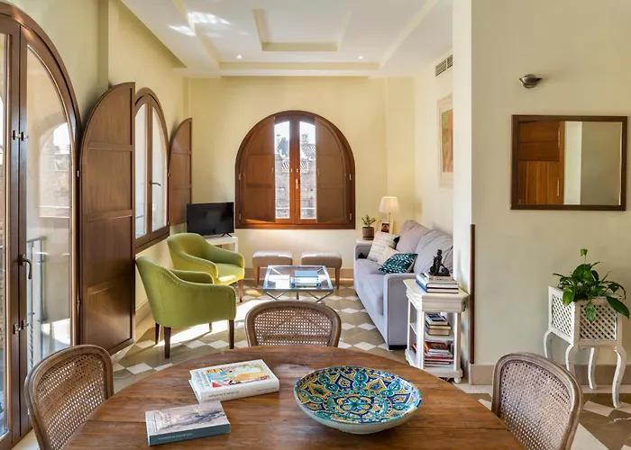 Magno Apartments Santo Tomas