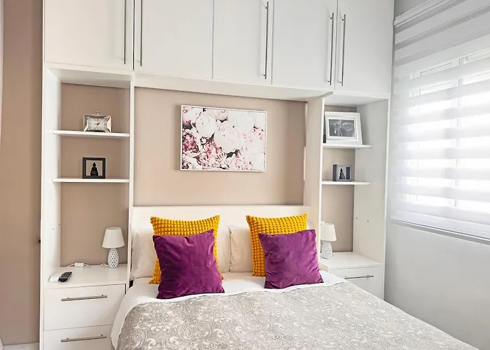 Apartamento Atico Con Terraza Privada Sevilla, España