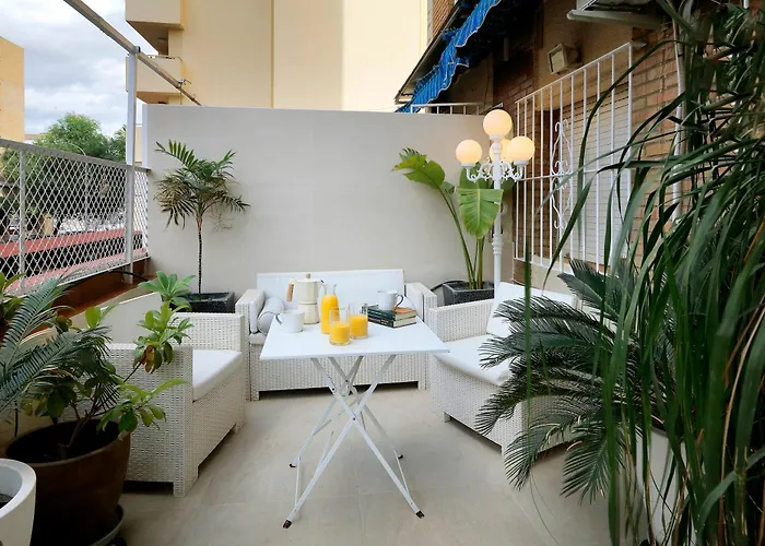 Apartamento con gran terraza jardín cerca del centro
