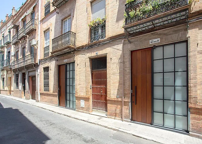 Genteel Home Santas Patronas