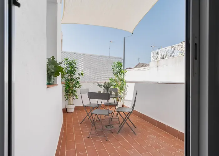 Anfitrión Triana 4
