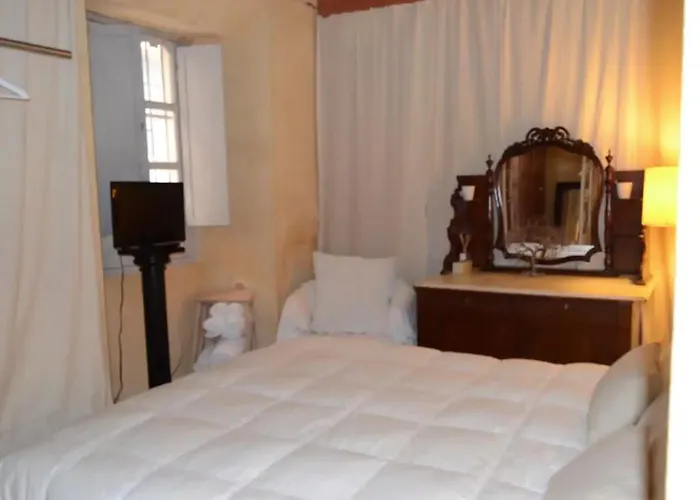 Habitacion Con Encanto En Casco Historico