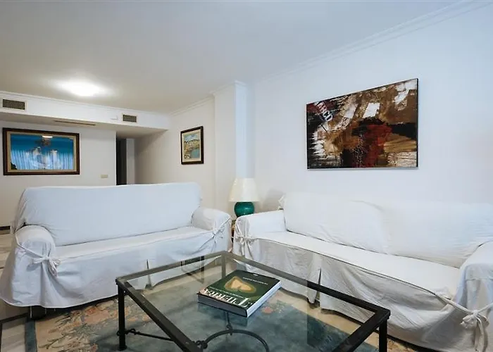 Apartamento Vivienda Turistica Atanasio Barron- Free Parking Sevilla, España