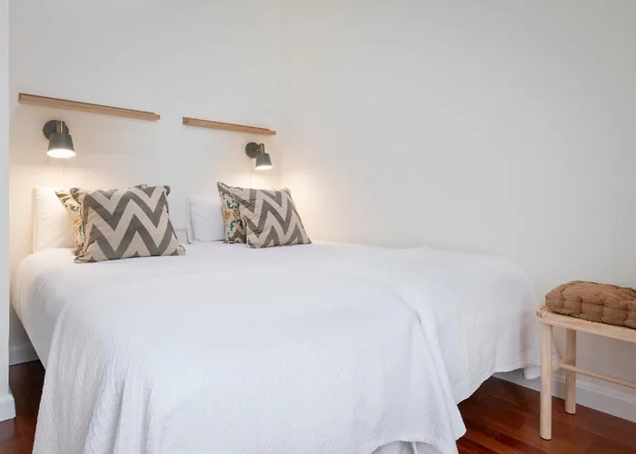 Urban Oasis Apartment With Pool & Free Parking Sevilla, Spanje
