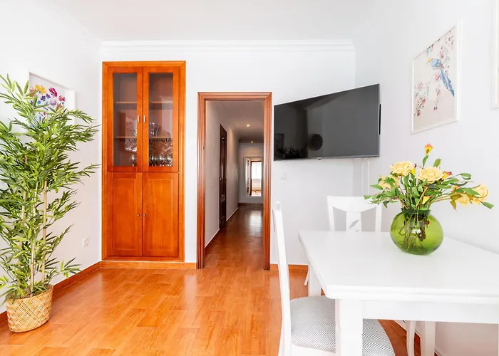 BN Luminoso apartamento para familias en excelente ubicación