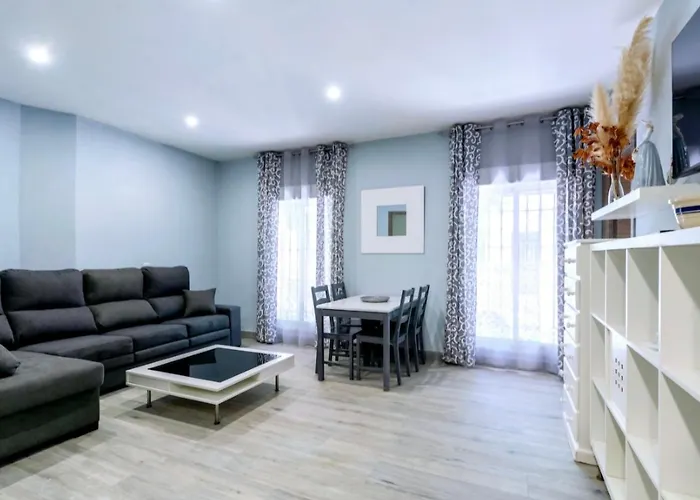 Deluxe Family Triana