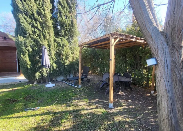Villa Casa Madera Urbanizacion Socorro Sevilla, España