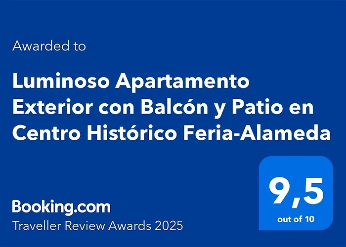 Luminoso Apartamento Exterior En El Centro Con Balcon Y Patio Siviglia, Spagna