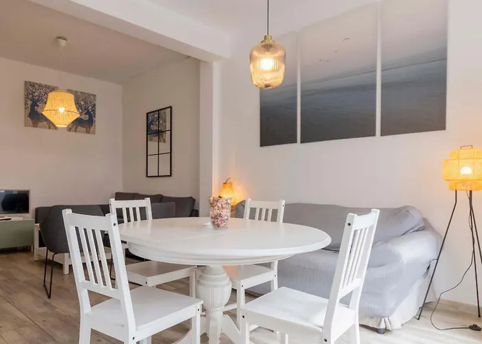 Apartamentos Triana