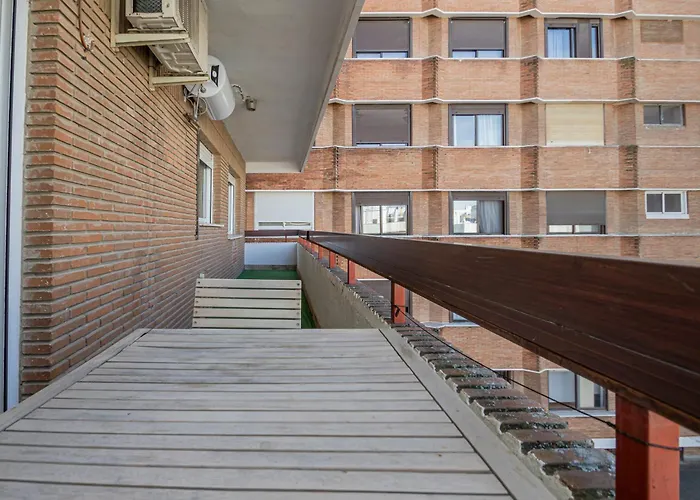 Perfect Getaway In Triana - 15M Walk Giralda