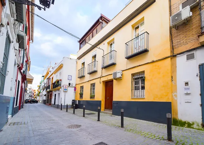 Rodrigo de Triana Luxury