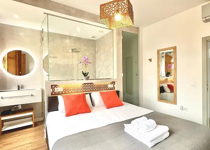 Unique House - Private Spa&Pool -Stayinseville, Spain