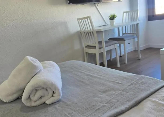 Triana Apartahotel