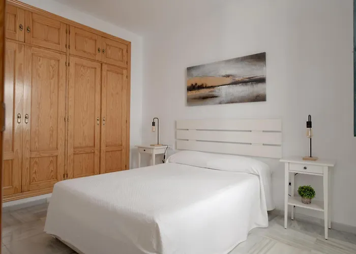 Apartamento Monsalves Patio, céntrico y con garaje gratis Sevilla, España