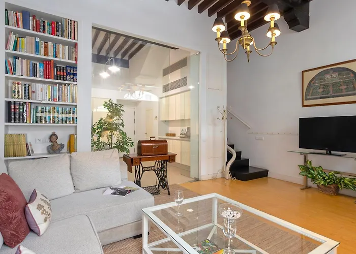 Genteel Home Casa Antonia Díaz Sevilla, España