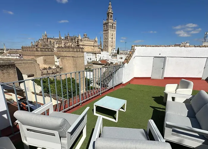 Alianza Giralda Sky view by Valcambre