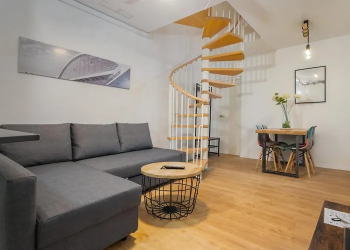 Cozy Duplex - 2 Bathrooms - Historic Centre Sevilla, España