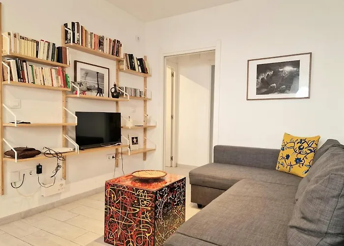 Nice 2-Bedroom Apartment In Downtown Seville Dionisio