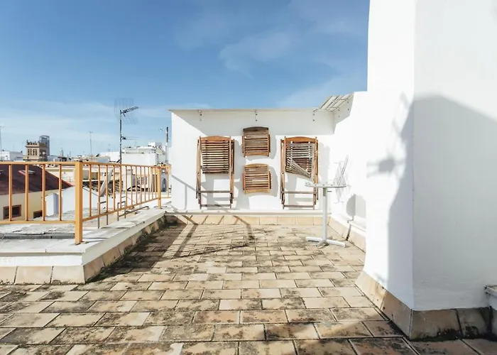 Beautiful Duplex 1Bt 1.5Bh 2 Terraces