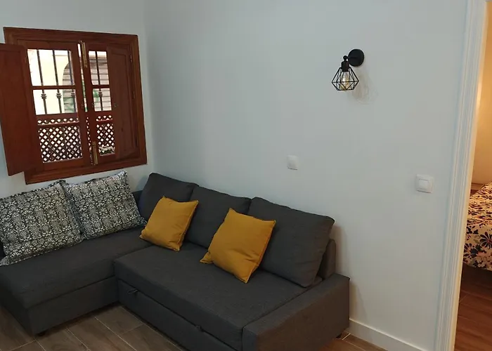Centro Sevilla, El Arenal