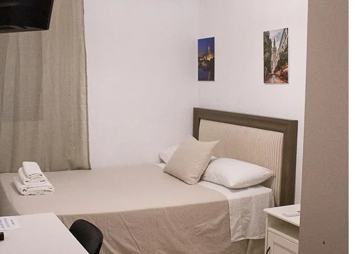 habitación o dormitorio acogedor, buena conexion