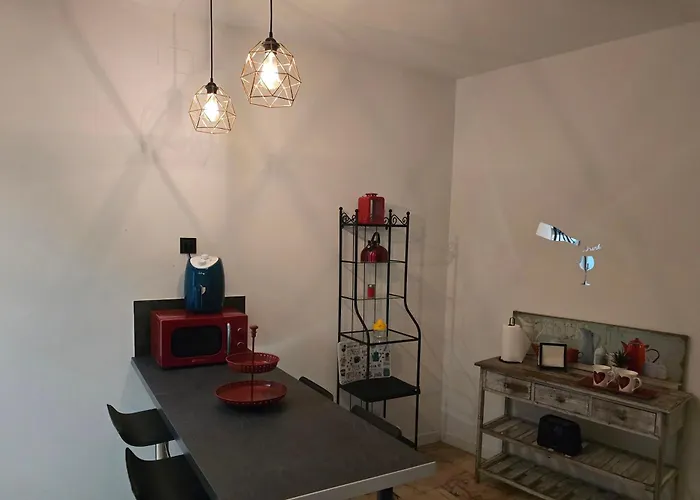 Lhome Santa Justa Centro Sevilla, Spanje