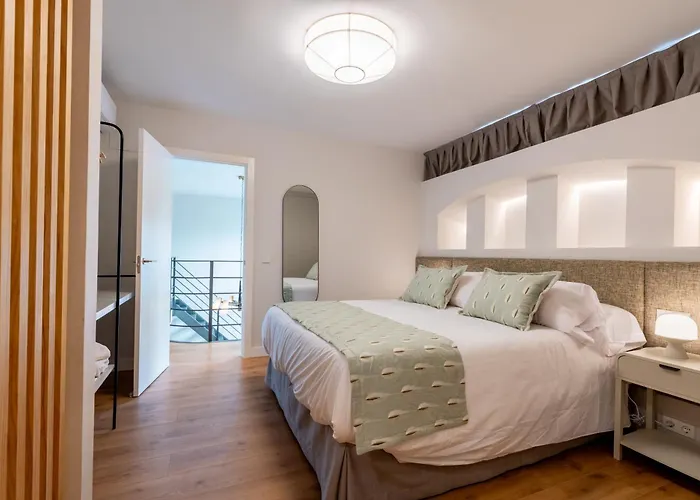 LF PARKING INCLUIDO Amplio Loft en Barrio Santa Cruz
