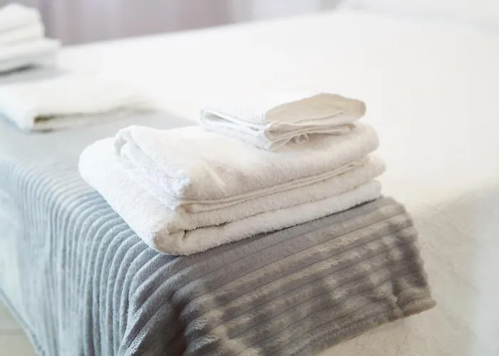 Apartamento con piscina solo en temporada