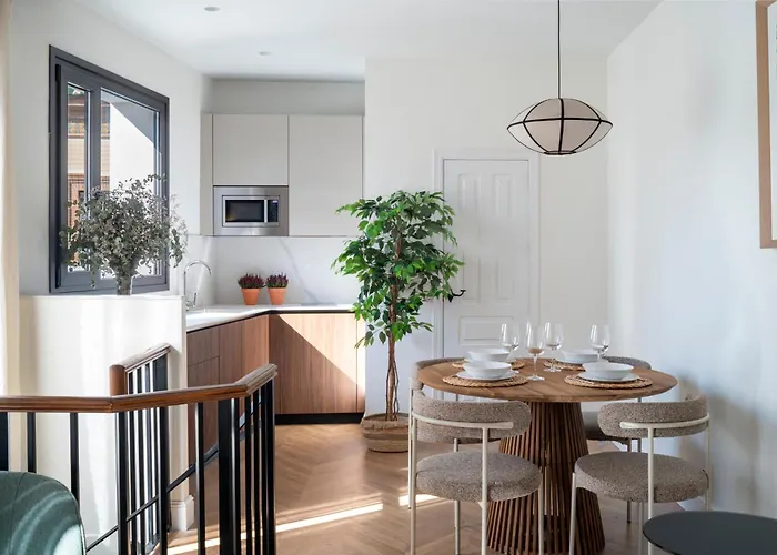 Santa Barbara Luxury Apartments Sevilla, Spanje