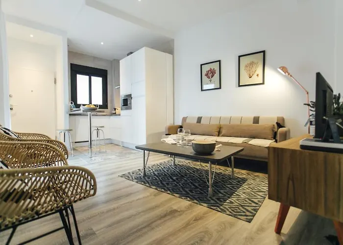 Bright And Modern 2D Apartment - Seville Center