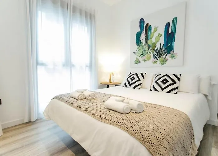 Bright And Modern 2D Apartment - Seville Center, Spagna