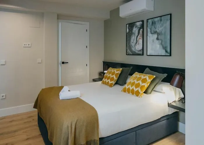 Appartamento Elegant Y Luminoso- 2Bd 2Bth- Center Siviglia, Spagna
