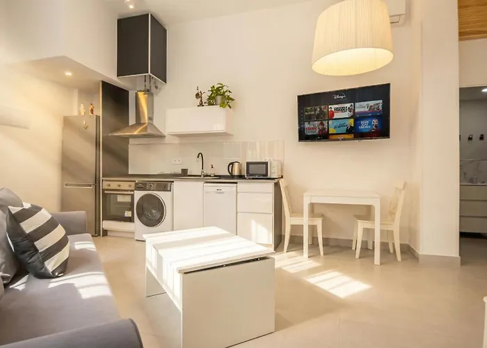 Luxury And Sunny 2Br Apartment Premium Spot