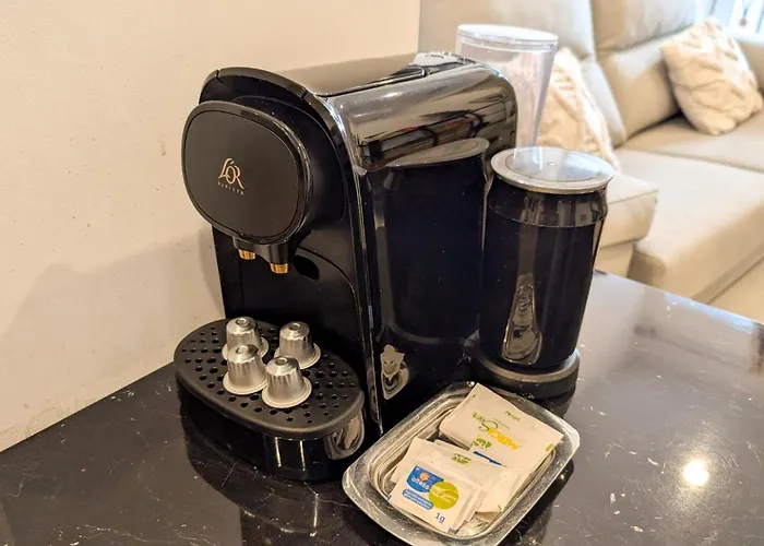 Alzhara Suites I Triana 4 Pax Balcón WiFi