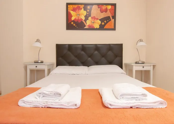 RentalSevilla Apartamento Luminoso en el Barrio Santa Cruz, España