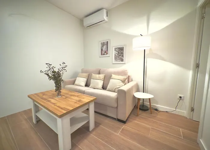 Luxury Loft Sevilla - Los Remedios, España