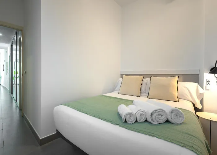 ISG Apartments Palacios Malaver 23 Sevilla, España