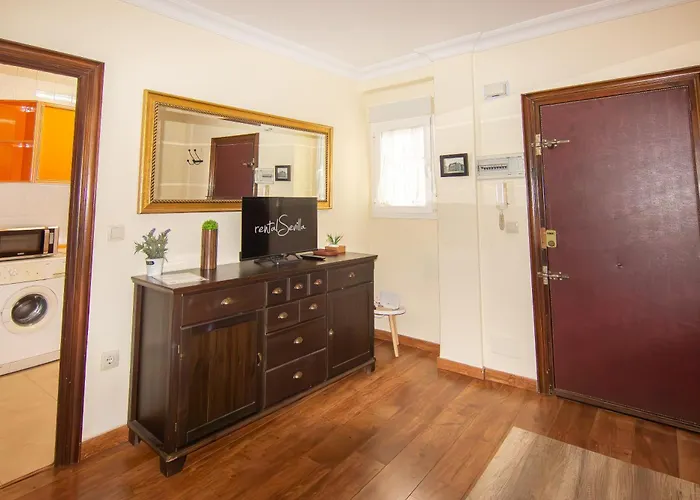 RentalSevilla Acogedor apartamento rodeado de palacios