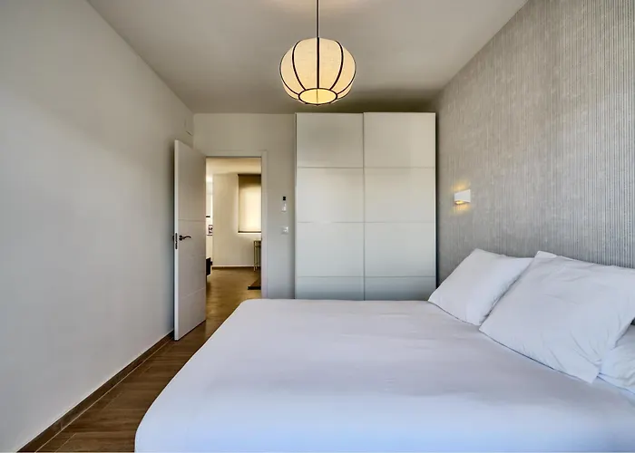 Sunn Apartments Amador De Los Rios, By Homing U Seville, Spain