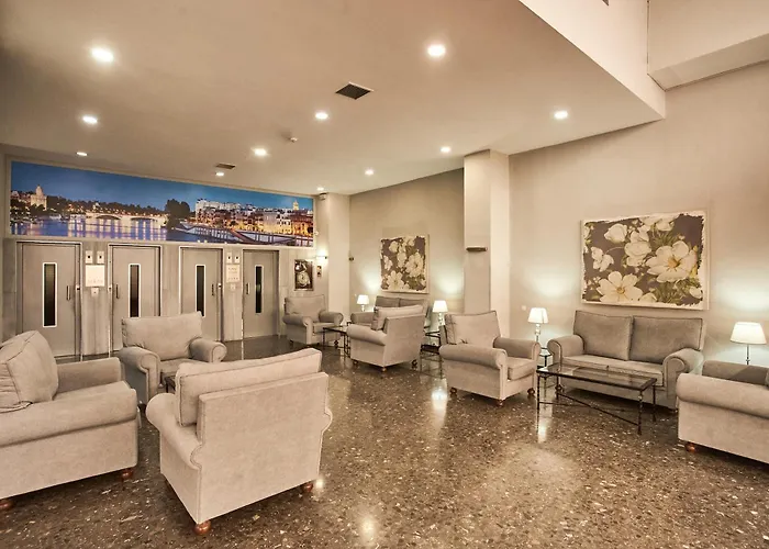 Apartamentos Resitur Sevilla, Spanien