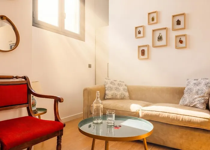 Oasis In The Heart Of Seville - 2 Bedroom Apt With Free Parking, España