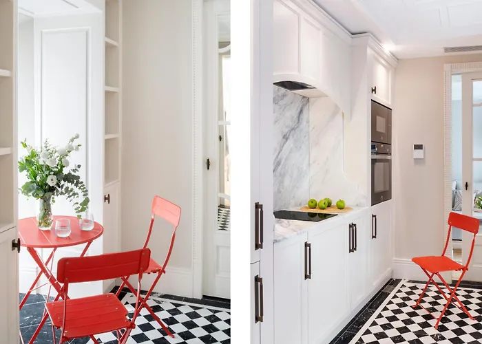 Casa Pilatos Suites Apartments