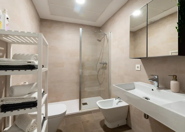 Apartamento Piso Nuevo En Triana Sevilla, España