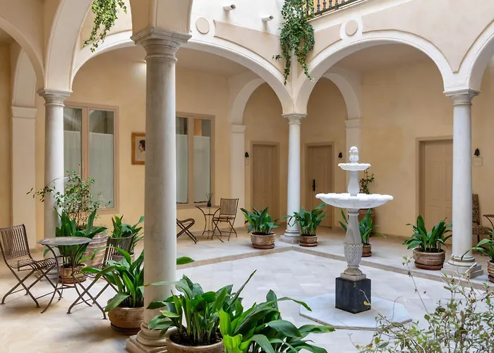Raíces Alameda Casa Palacio
