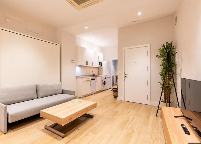 Sevillebnb Group- Santa Barbara Central Suites, Sevilla Center
