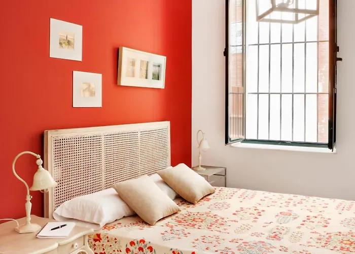 Apartamentos Mariscal Siviglia, Spagna